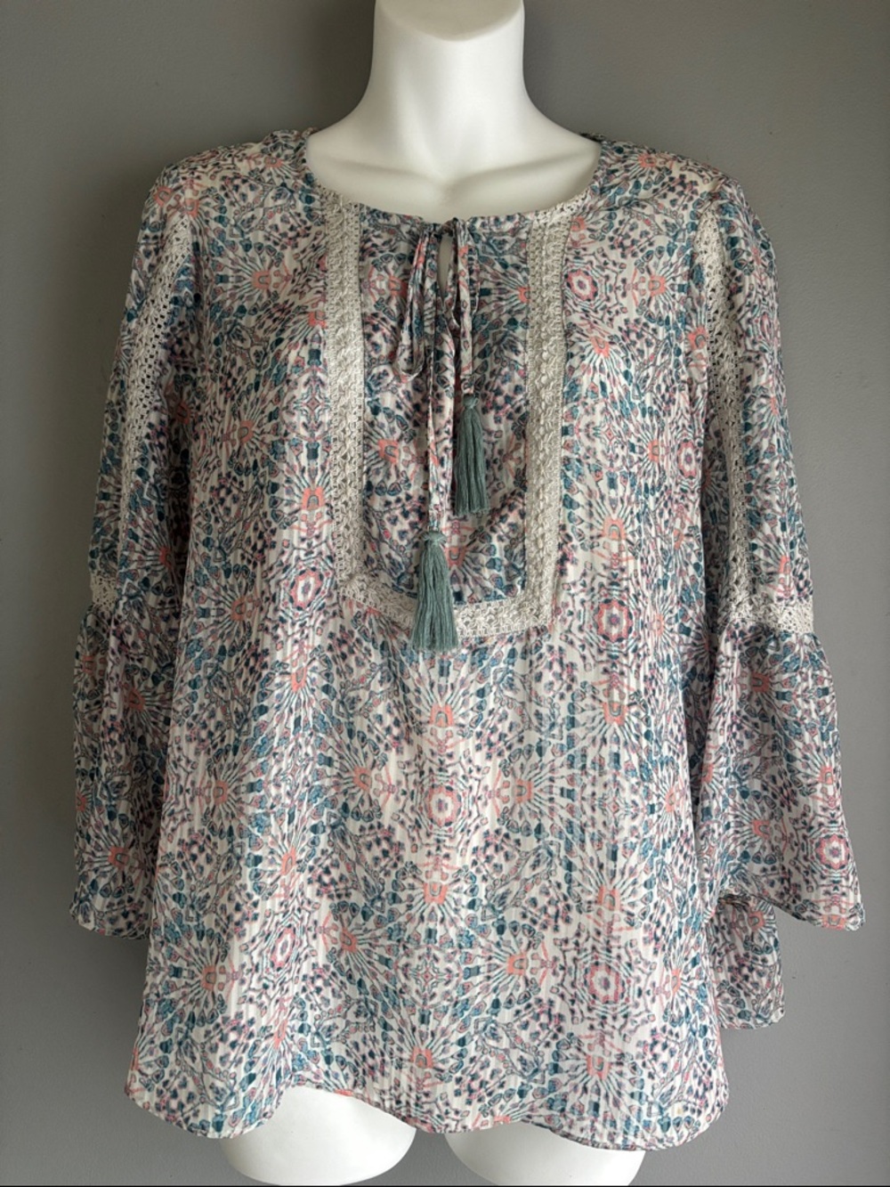Jessica Simpson Boho Floral Tassel Tunic - Pink & Teal Size M